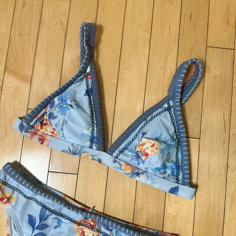 Cupshe Blue Rose Triangle Bikini Top & Standard B… - image 6